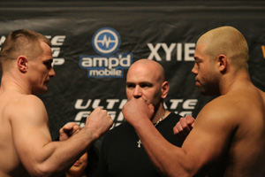 070203_ufc02
