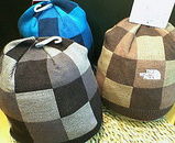 BLOCK PATTERN BEANIE