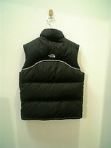 BOY'S NUPTSE VEST1