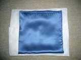 Brioni ペールブルーシルクチーフ (1)