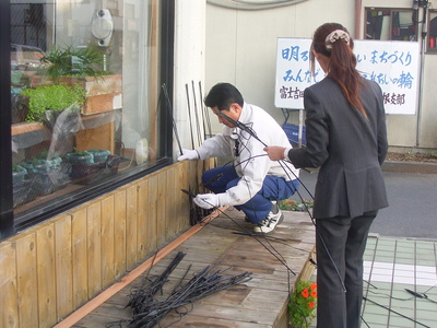 20091106イルミネーション取り付け