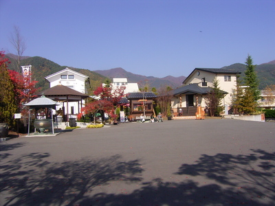 20091031きみまろ茶や全景