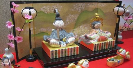 あかりをつけましょ、ひめごとに♪