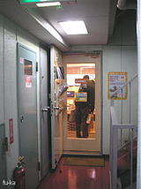 店舗入口