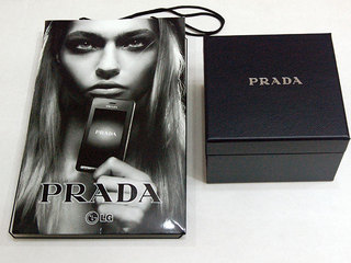 l_sa_prada01