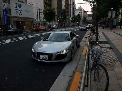 Audi R8