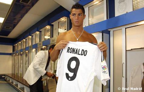 cr9