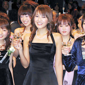 酒井彩名