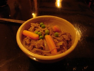 更には肉じゃがも注文してしまう