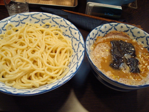 兎に角