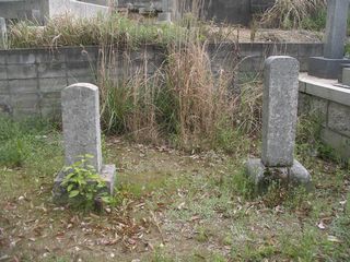 市村安・浦上之の墓