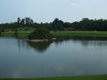 s-0807180012.jpg