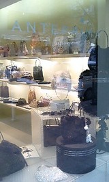 d89b7205.jpg