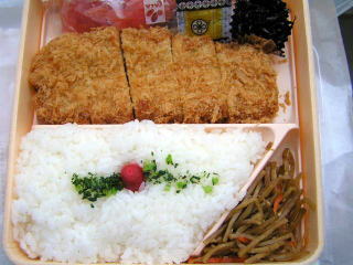 カツ弁当