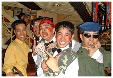 singing cook 6