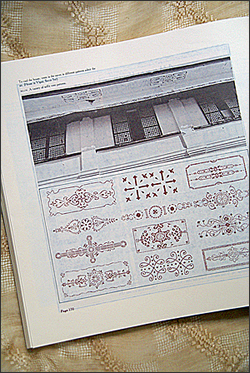 book-ancestralhouse2