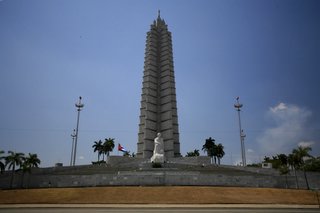 2006_04_07_革命記念塔