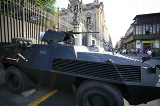 2006_03_21_装甲車