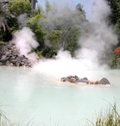 白池地獄
