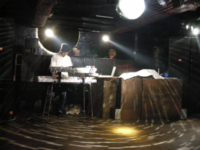 200811041