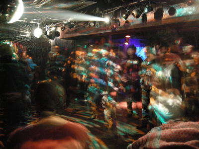 200811043