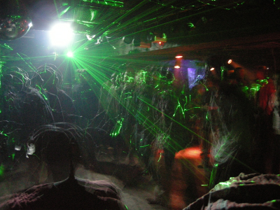 200811042