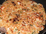 お好み焼き 裏返し