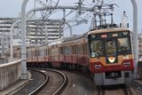 keihan8000_001