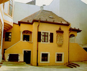 HUMMELhause