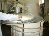 ����3