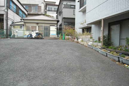 どこに