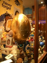 gold-egg