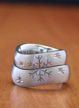雪の結晶 マリッジリング