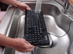 防水・防塵キーボード