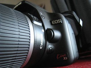canon eos kiss x3