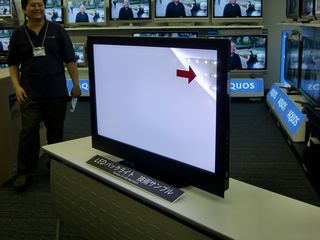 AQUOS LX���꡼���˺��Ѥ��줿LED�Хå��饤�ȤΥ쥤������