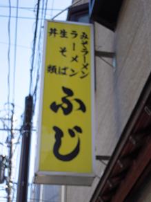 �դ�