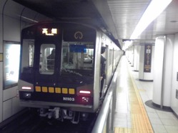�컳��