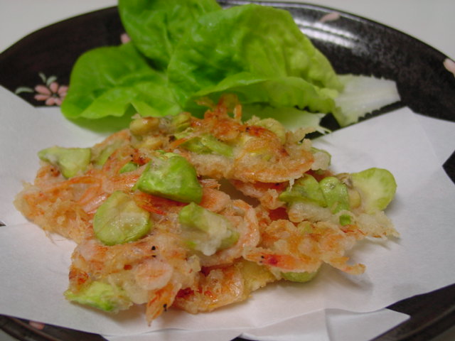 桜えびとそら豆のかき揚げ