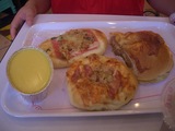 ����ι�Թ������Ȥο�������˷�Ф󤶤�k080615-1