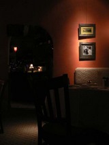 まだ静かな店内