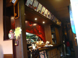 天天の店内2