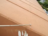 斜め壁のひび割れ