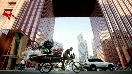 several_ways_to_transport_garbage_in_china_06