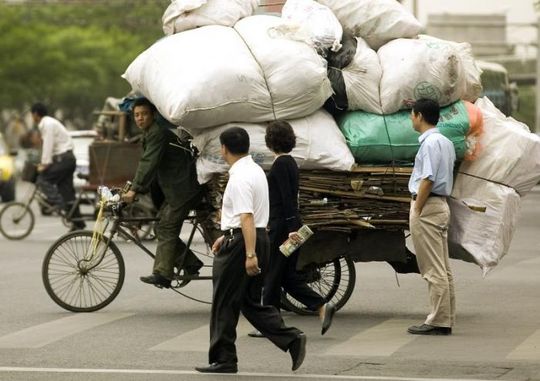 several_ways_to_transport_garbage_in_china_03