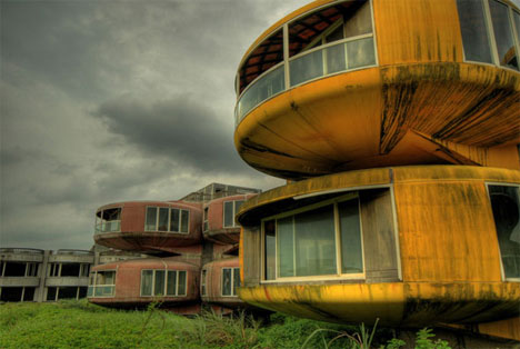 22-san-zhi-abandoned-village1
