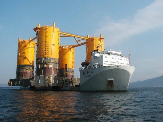 largest-ships-11