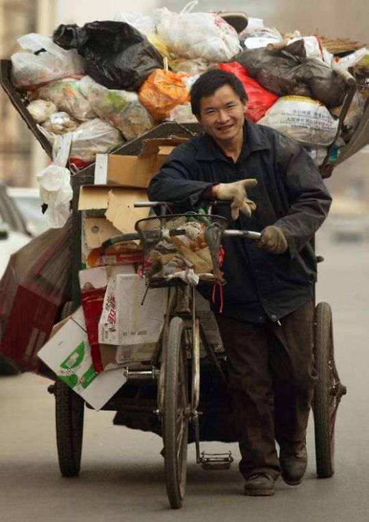 several_ways_to_transport_garbage_in_china_15
