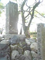 １