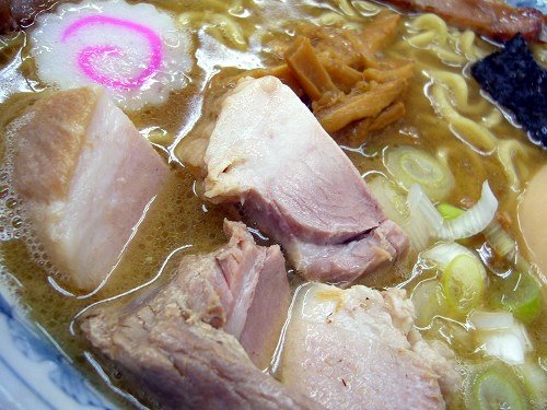 次念序 新・中華そば半肉